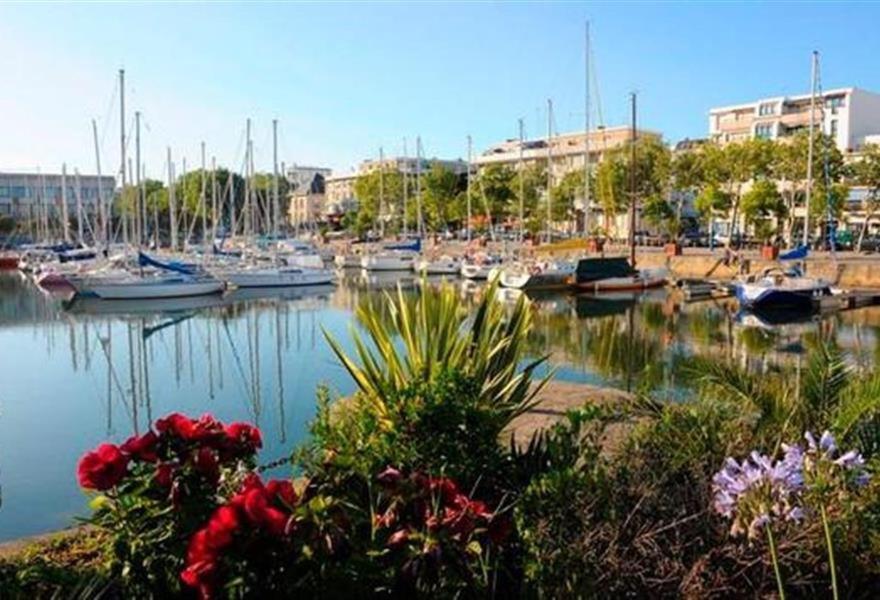 T2 50 M2,Entierement, Centre, Calme Lorient Exterior foto